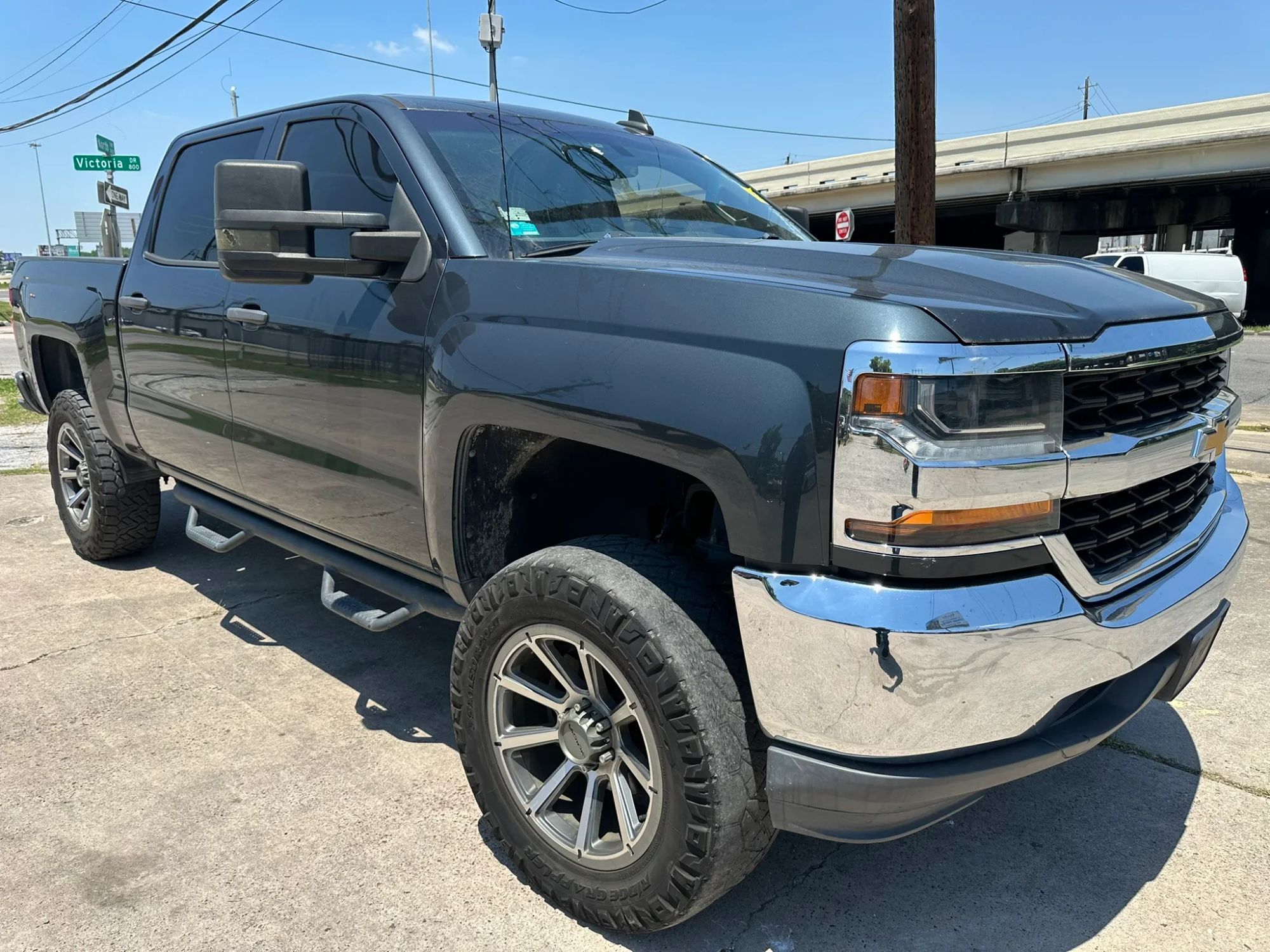 chevrolet silverado 1500 2018 3GCPCNECXJG208583 image chevrolet silverado 1500 2018 3GCPCNECXJG208583 image